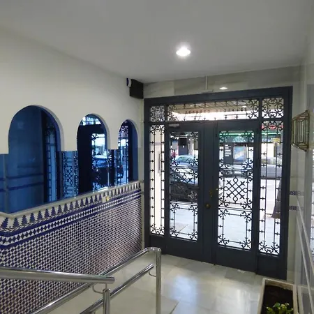 Center Luxury - Eaw Homes Apartment